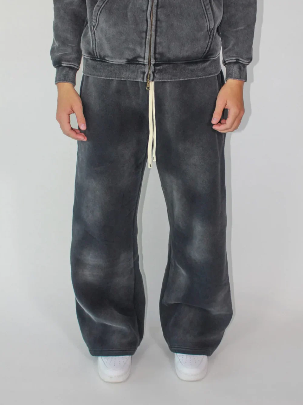 Baggy Sweatpants - Image 3